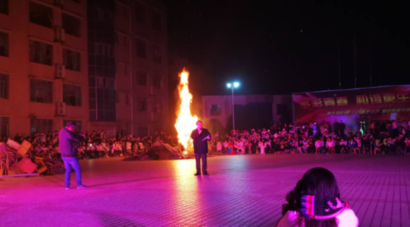 1483943893943011.jpg 01.jpg