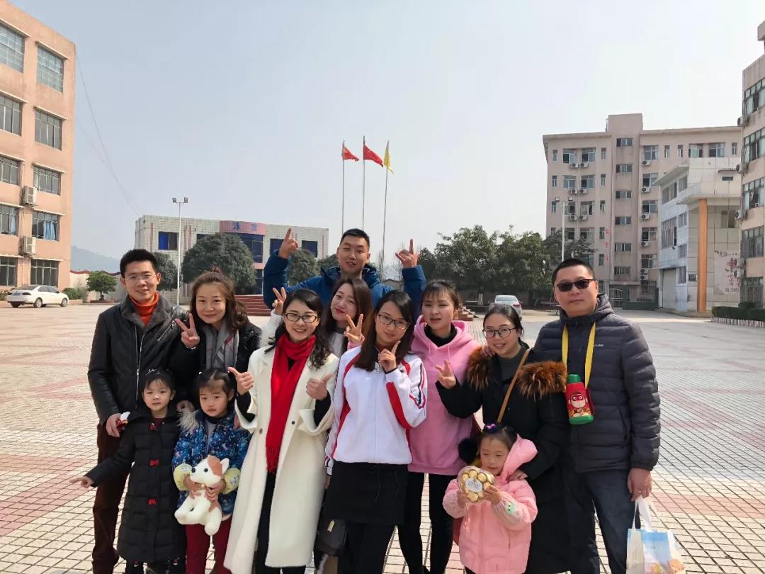 1519728215118715.jpg 03.jpg