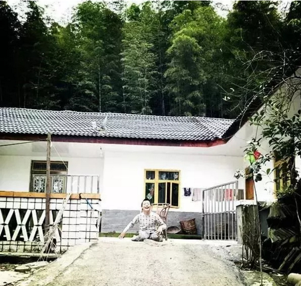 1524022607898377.jpg 01.jpg