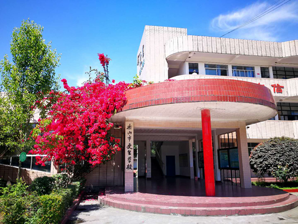 1525163121464326.jpg 00006.jpg