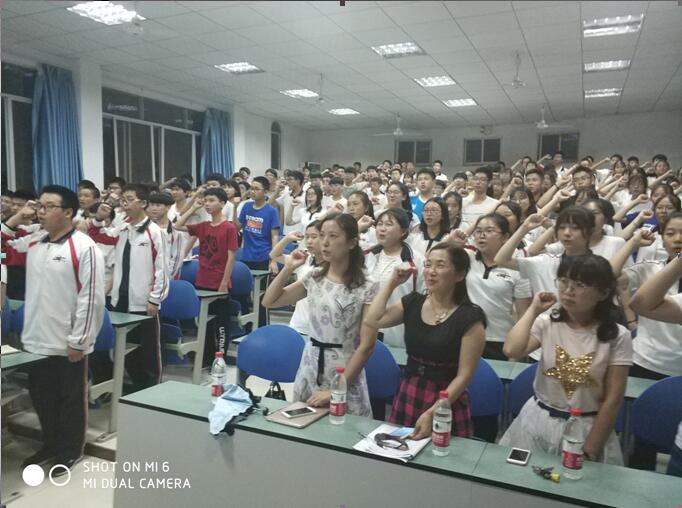 1526886934395788.jpg 2.jpg