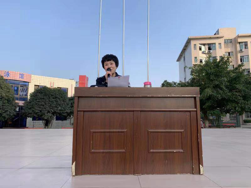 1543544941408277.jpg 447956561.jpg