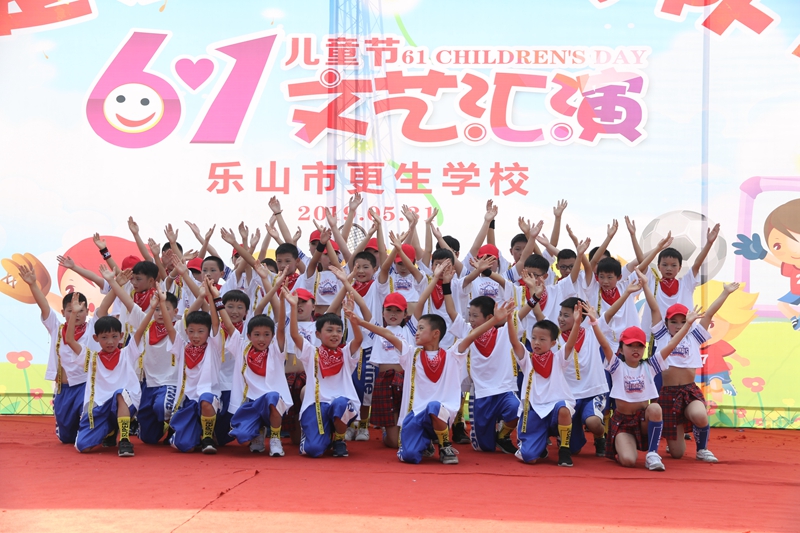 1559289515121493.jpg 0O2A0293.JPG