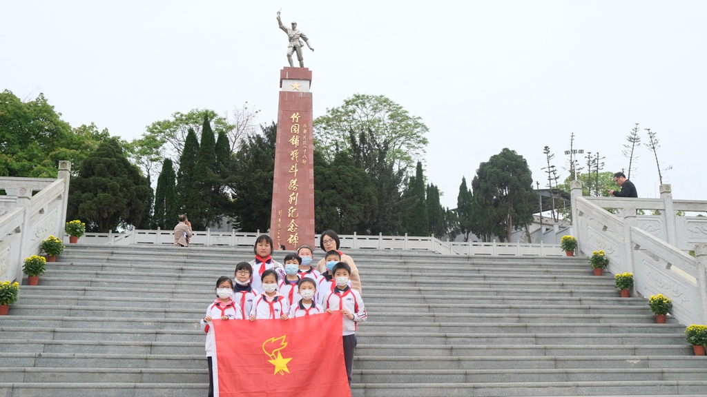 1618798272755358.jpg d05173018277cf498d8f6d8b21dde5f.jpg